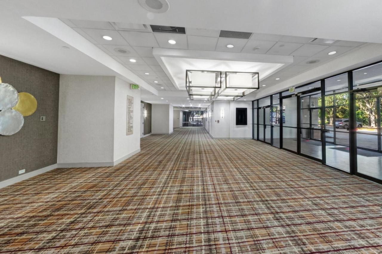 Houston Marriott North Otel Dış mekan fotoğraf